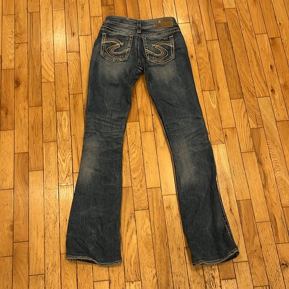 SILVER Frances 18” low rise bootcut distressed jeans. Altered to: 26x34. EUC - Picture 11 of 11